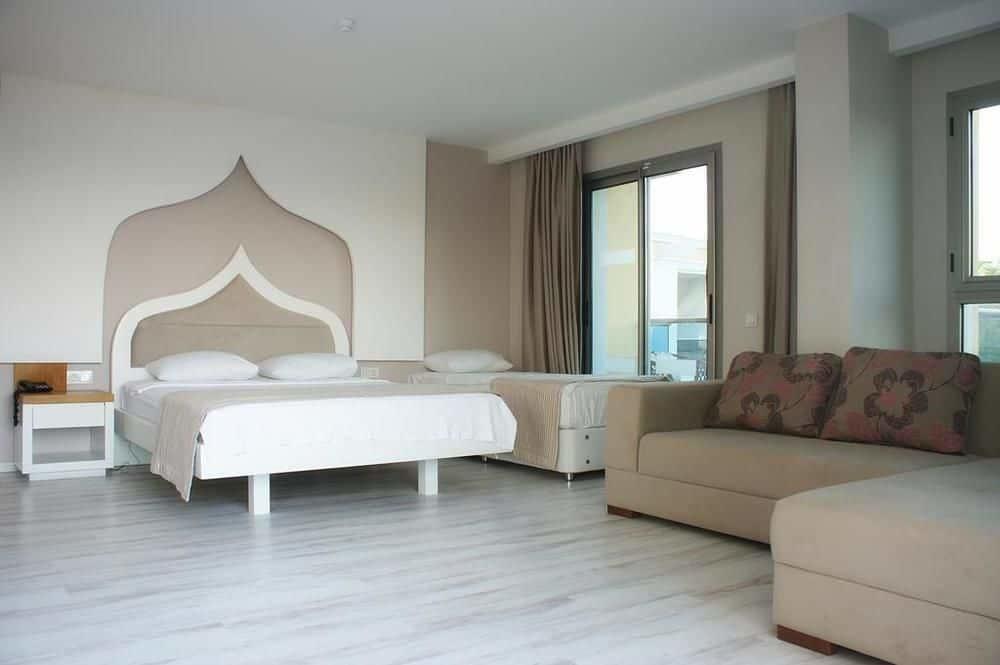 Breeze Beach Hotel By Prestij Gümbet Esterno foto
